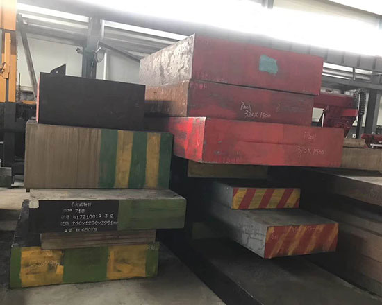 为完成非标模胚型腔及其相关部位的高速加工，机床需求具备以下特性：